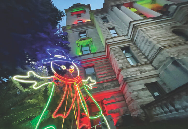 Spirit of the season: 200 block Putnam Street, Marietta